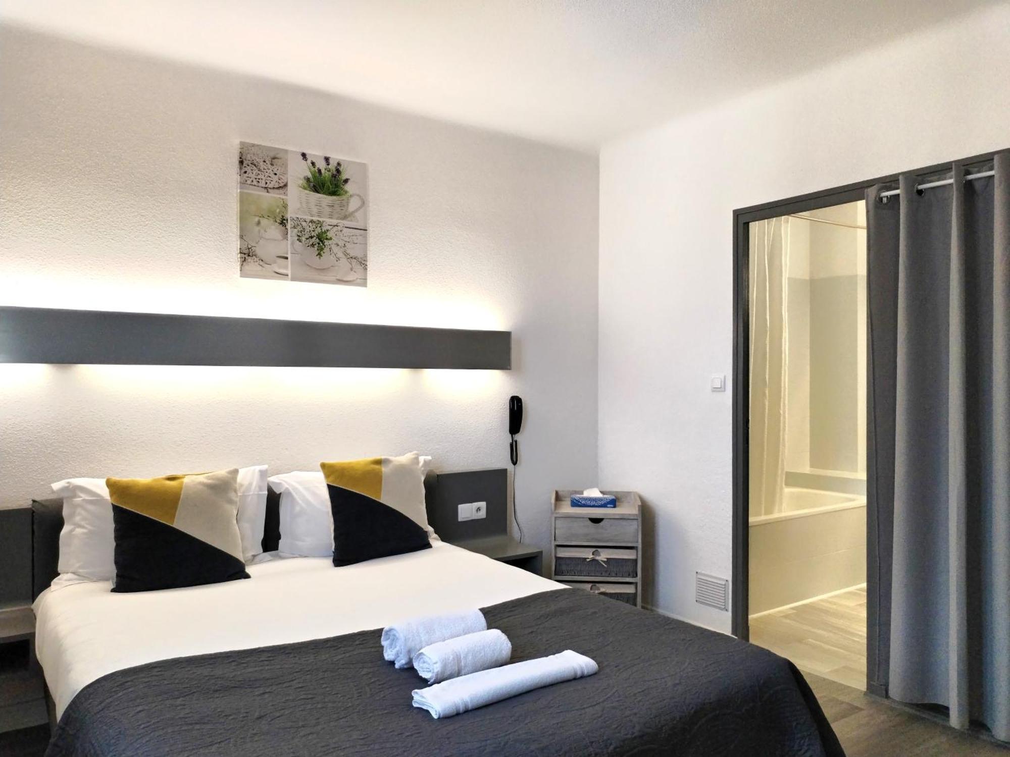 Hotel La Bastide D'Entraigues Esterno foto